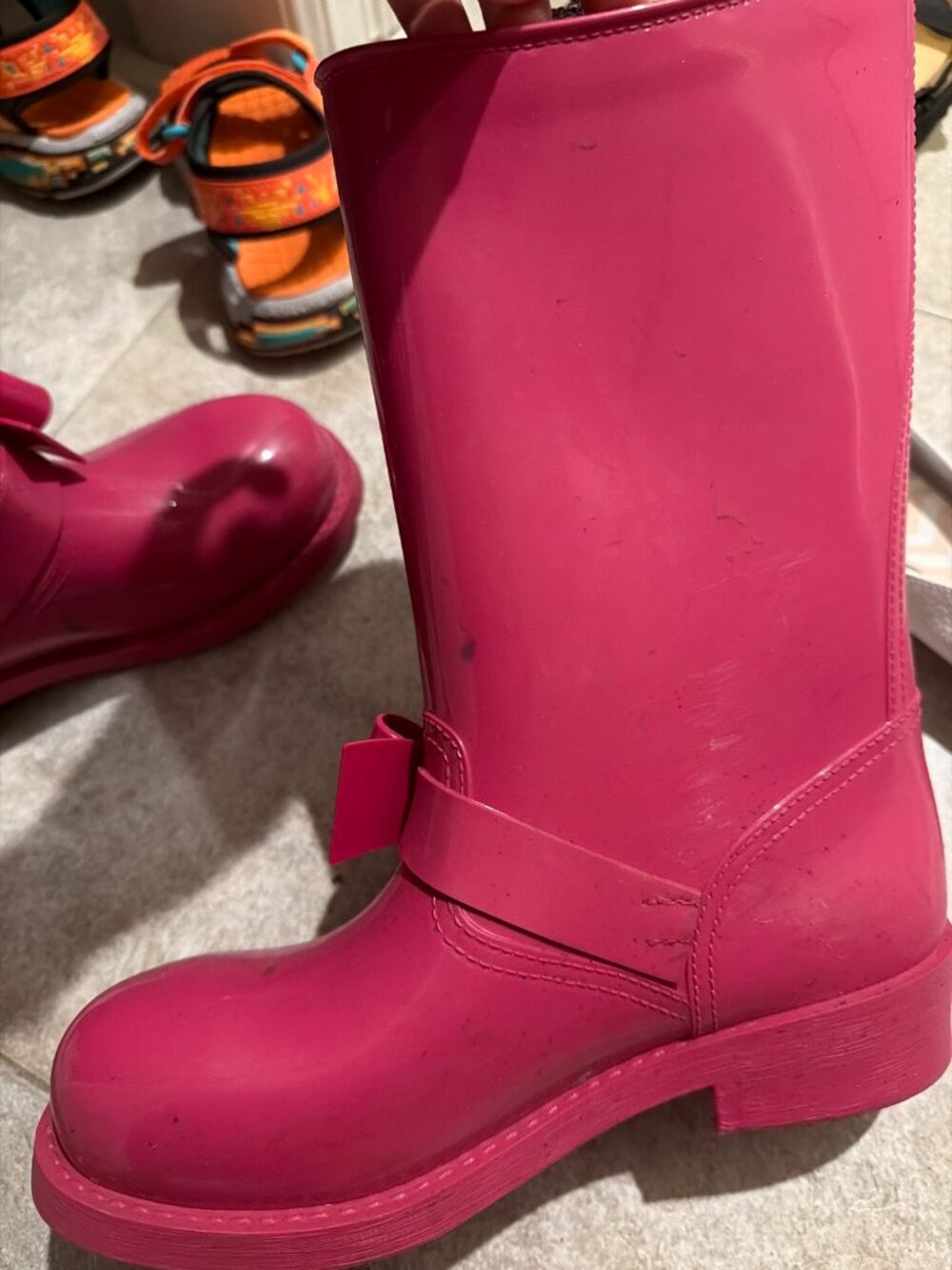 Salvatore Ferragamo Pink Rain Boots Vara Bow — EU 39